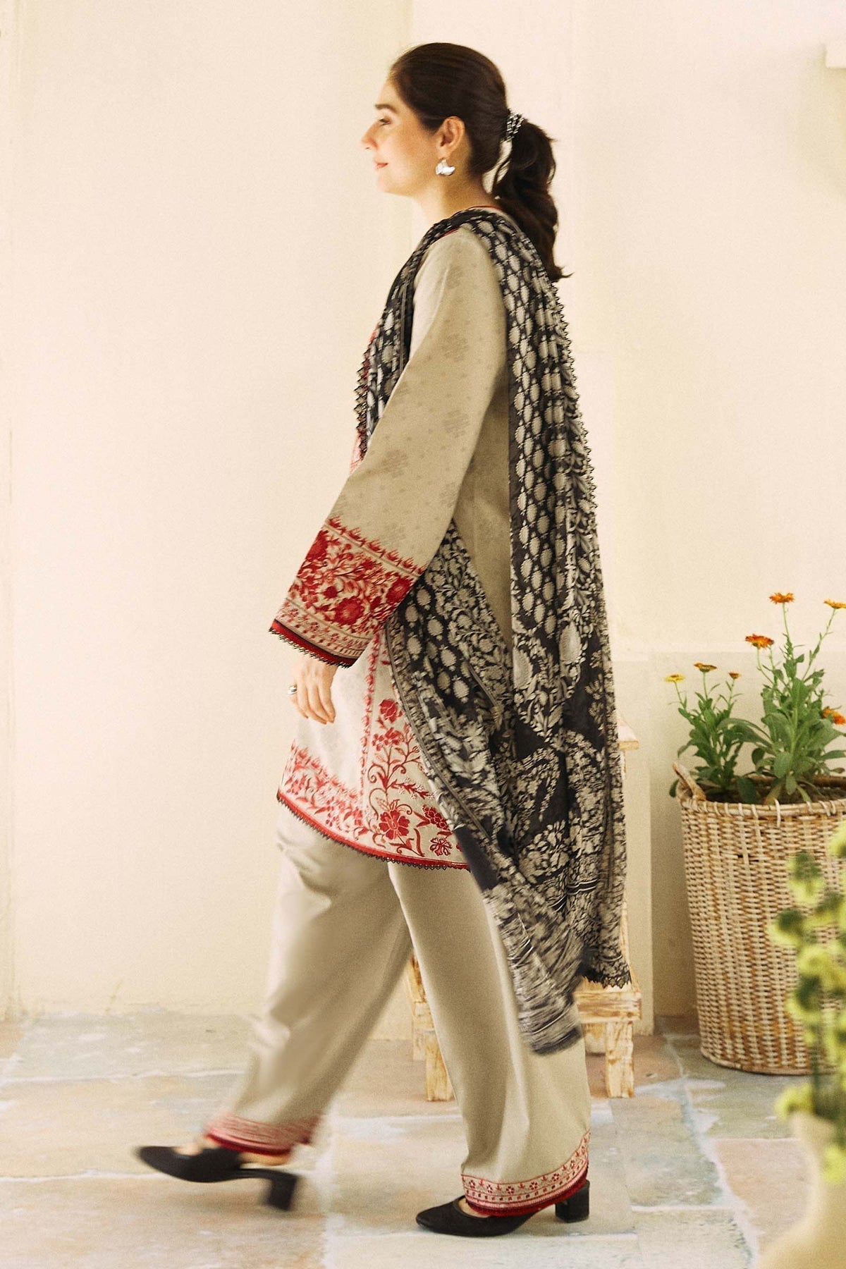 Lawn-3PC Embroidered with Digital printed Dupatta-1018