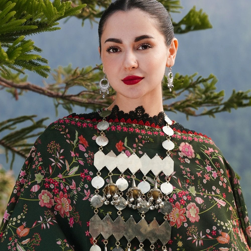 Lawn-3PC Embroidered with Digital Printed Dupatta-1073