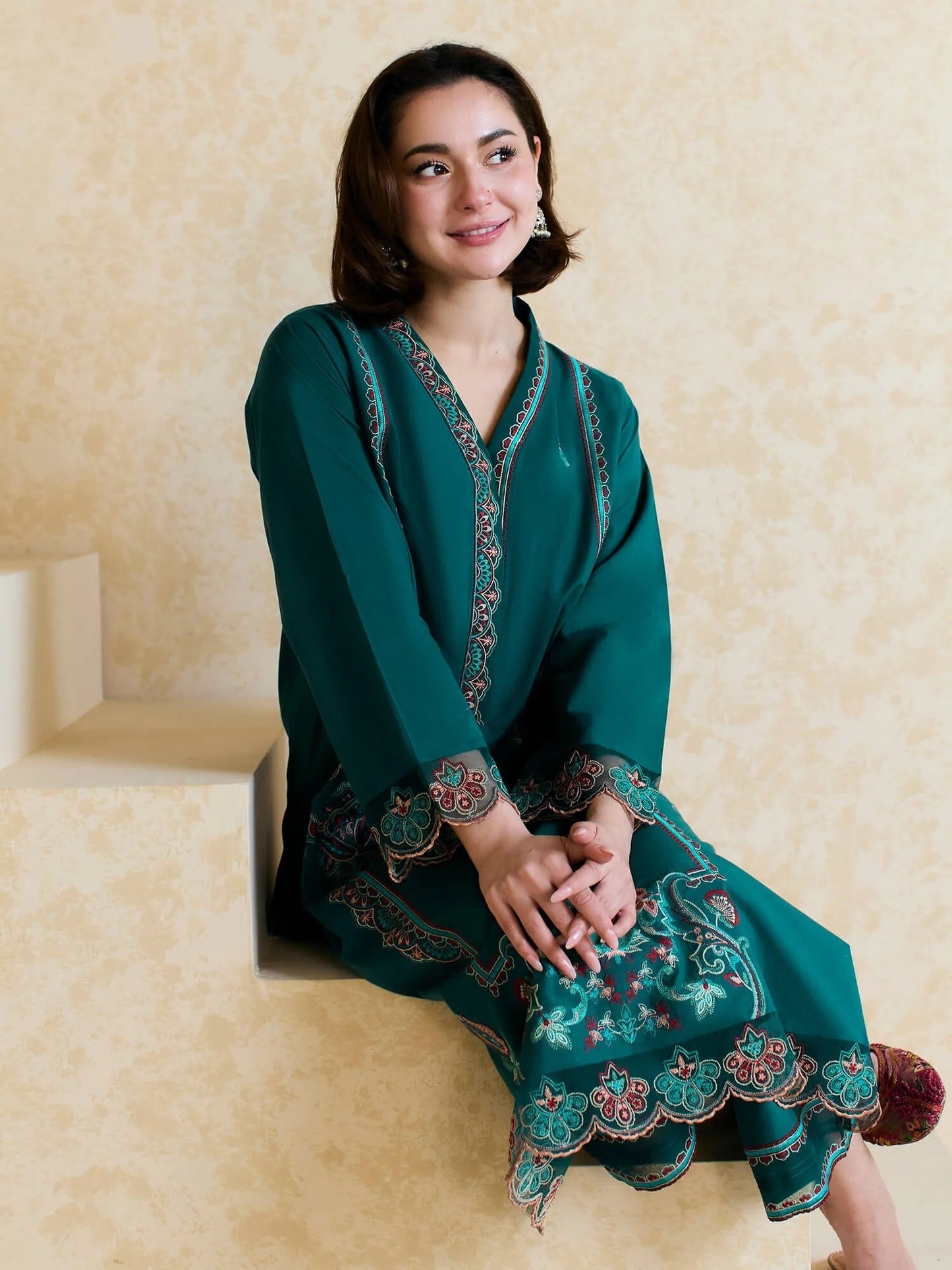 Lawn-2PC Embroidered-1410